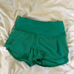 Lululemon Speed Up High-Rise 2.5”